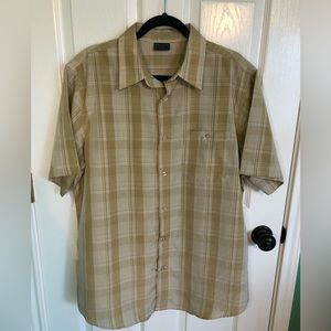 R & R Casual Mens Large Button Down Shirt